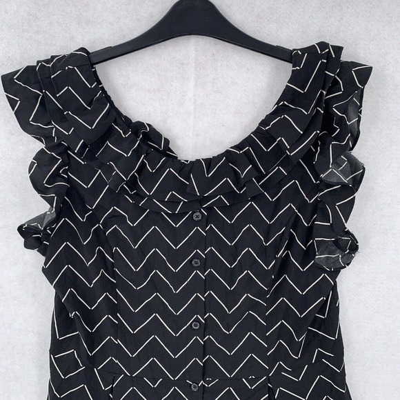 Who What Wear Chevron Striped Midi Dress Black Ruffle Sleeves Womens Medium - Picture 4 of 7